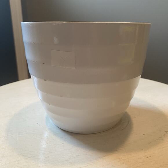 6"‎ Pottery White Glazed Ceramic Planter - Picture 1 of 3